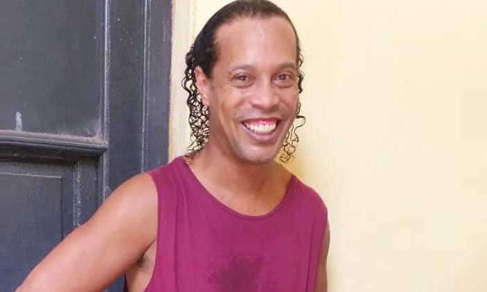 ronaldinho-prision-sonrisa-770.jpg