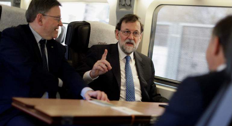 rajoy-puig-ave-castellon.jpg