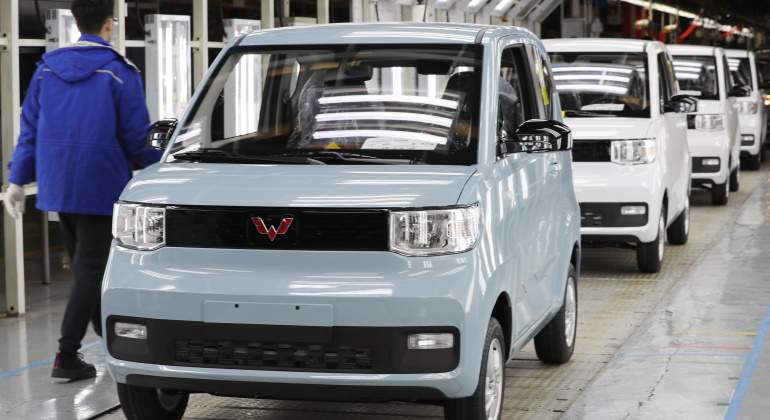 hongguang-mini-ev-getty.jpg