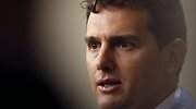 Casado transmite a Sánchez que rechaza apoyar su investidura y Rivera califica de tomadura de pelo la respuesta del presidente