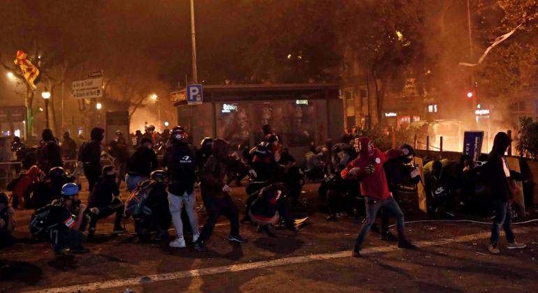 sentencia-protestas-barcelona-quinta-noche-efe.jpg