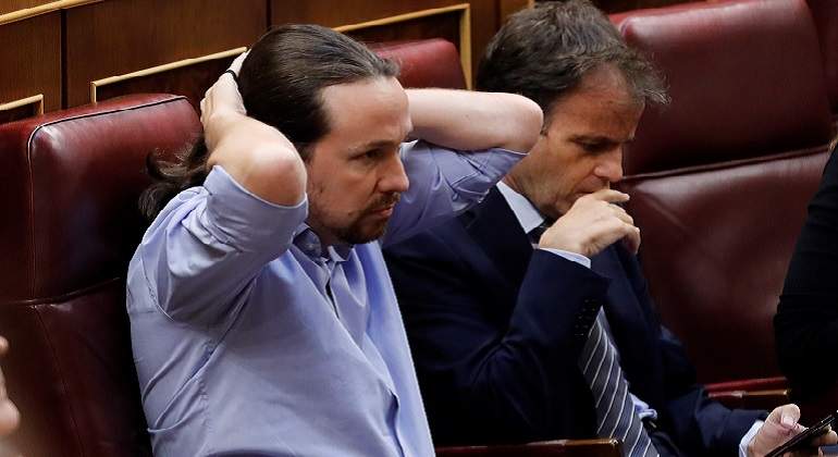 Iglesias-manos.jpg