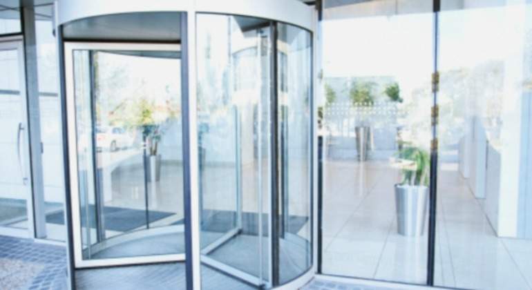 puerta-giratoria-770.jpg