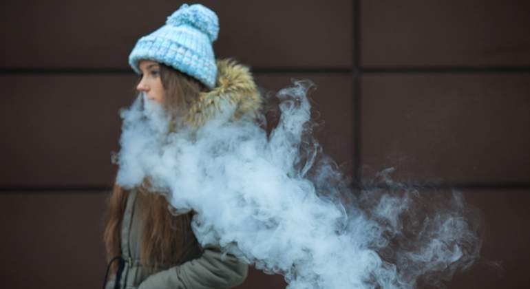 vapeo-adolescente-cigarrillo-electronico-dreams.jpg