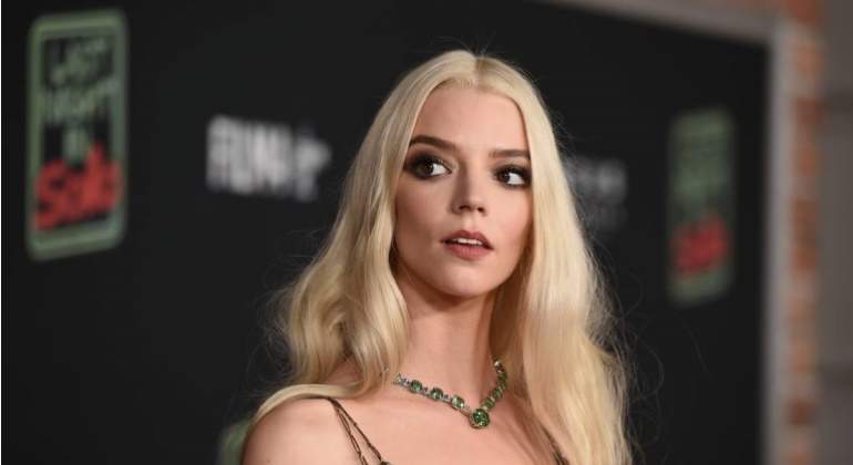 anya-taylor-dior-770.jpg