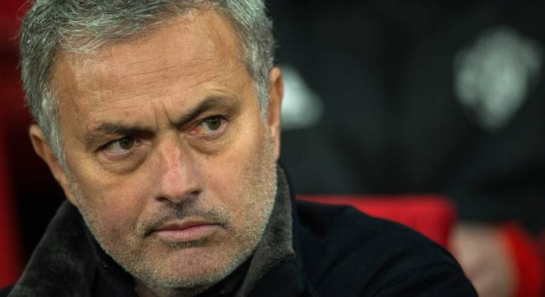 Mourinho-banquillo-2018-Manchester-United-EFE.jpg