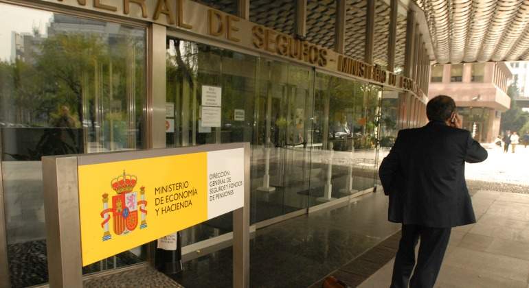 Sede-Direccion-General-Seguros-Fondos-Pensiones-770-NONO.jpg