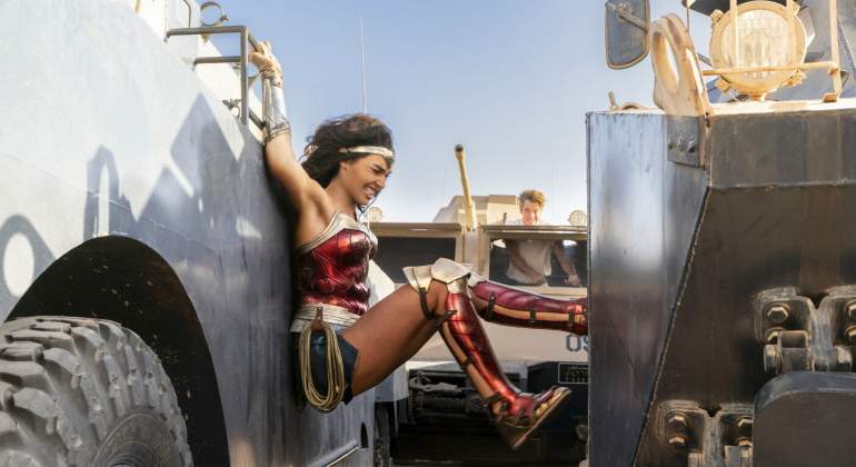 Wonder-Woman-1984-dc-warner.jpg