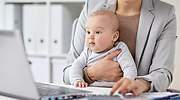 Las madres cobrarán intereses por la devolución de IRPF de las prestaciones de maternidad si les salió a ingresar