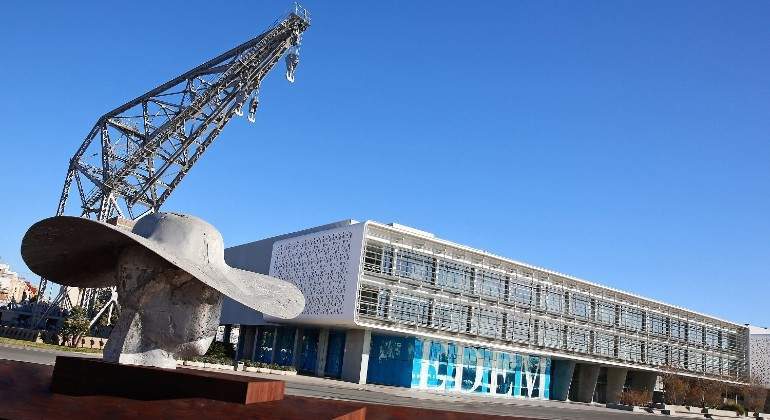 Edificio de Edem en la Marina de Valencia EE