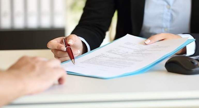 contrato-firma.jpg