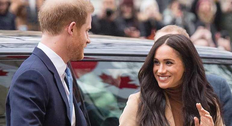 meghan-harry-reaparecen-770.jpg