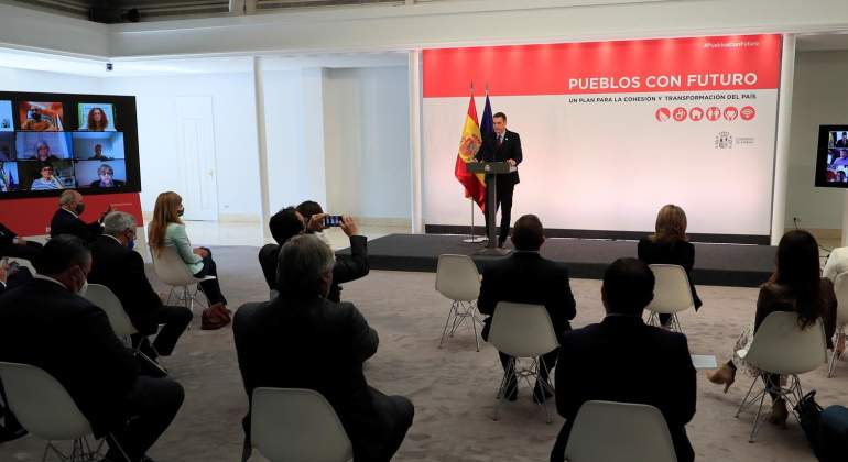 pedro-sanchez-pueblos-espana-rural-efe.jpg