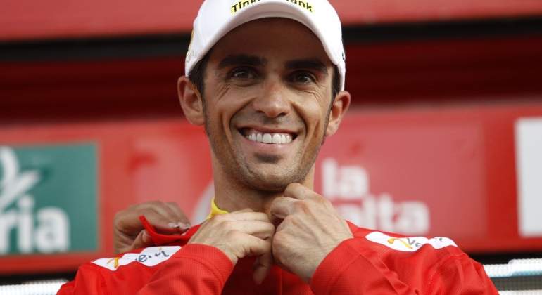 contador-alberto-vuelta-2017-maillot-reuters.jpg