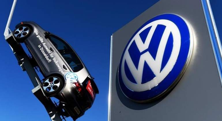 volkswagen-logo-9.jpg