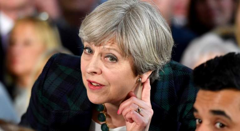 may-escucha-reuters.jpg