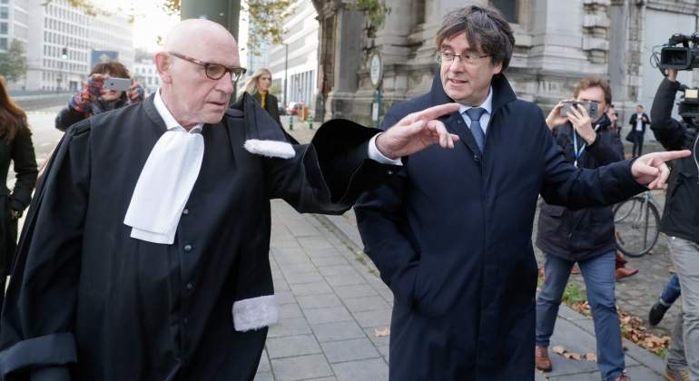 puigdemont-llega-juezinstancia-belga-efe.jpg