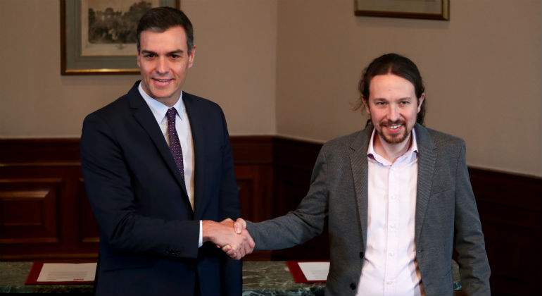 sanchez-iglesias-firman-preacuerdo-reuters.jpg