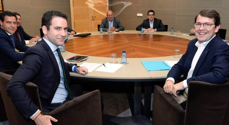 negociaciones-pp-ciudadanos-cyl-efe.jpg