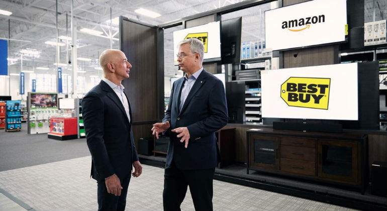 bezos-joly-amazon-bestbuy.jpg
