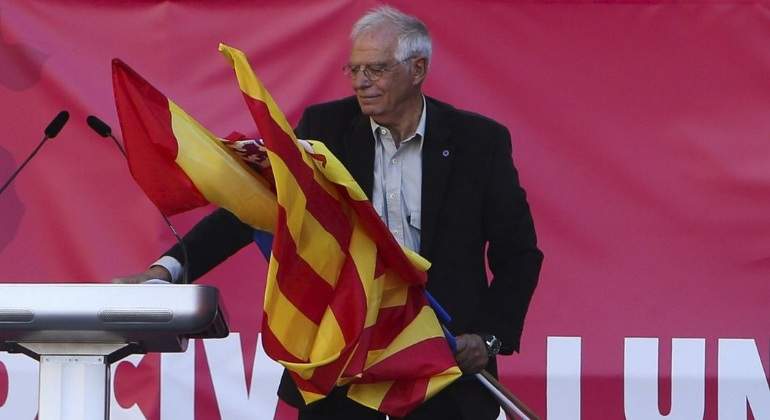 borrell-manifestacion-efe.jpg