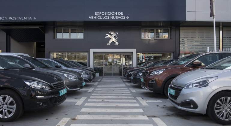 concesionario-peugeot.jpg