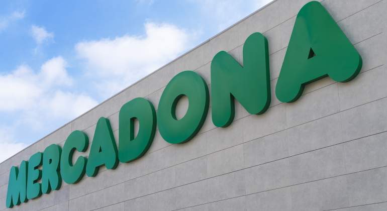 mercadona-logo-edificio-fachada-dreamstime.jpg