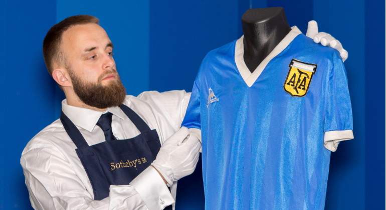 camiseta-maradona-alamy.jpg