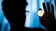 Cómo declarar en la Renta las criptomonedas y los NFT que hayamos comprado y vendido en 2021