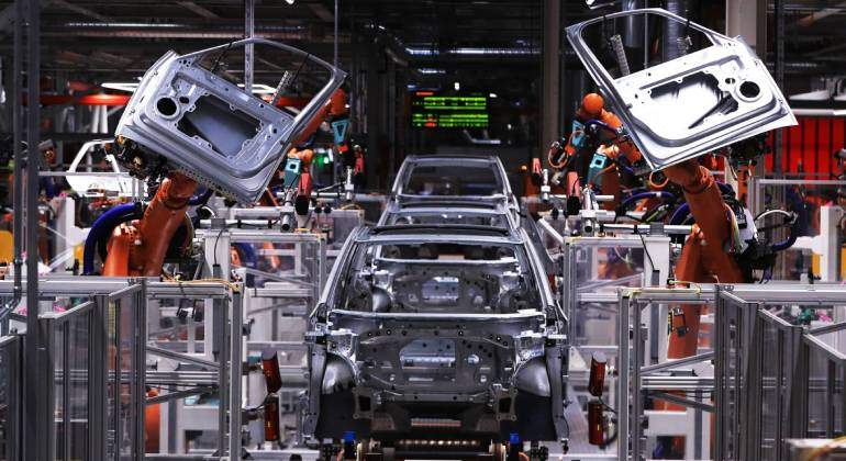 alemania-cadena-montaje-automovil-bloomberg.jpg