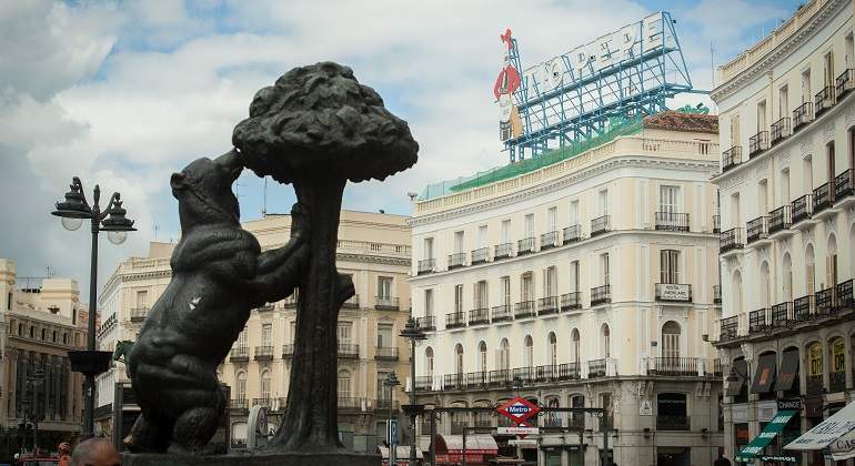 Madrid-Sol-Oso-Madrono.jpg