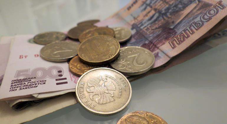 rublos-monedas-billetes-770-dreamstime.jpg