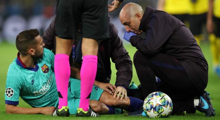 jordi-alba-lesion-dortmund-reuters.jpg