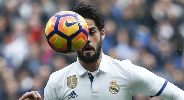 Isco-control-balon-espanyol-2017-reuters.jpg