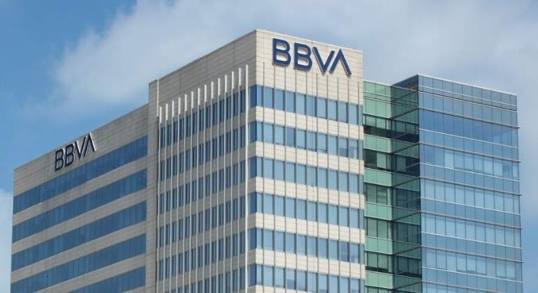 BBVA-logo-nuevo-edificios-azules-cristal.jpg