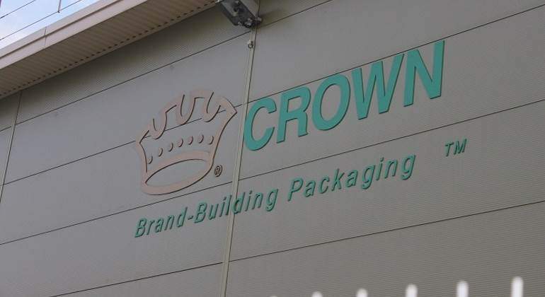 crown-bevcan-770.jpg
