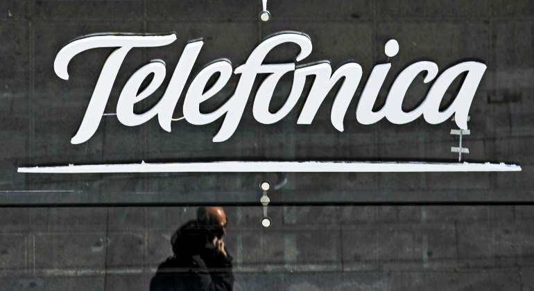 telefonica-logo-cristal-770.jpg