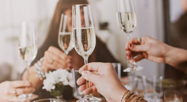 cava-copas-brindis.jpg