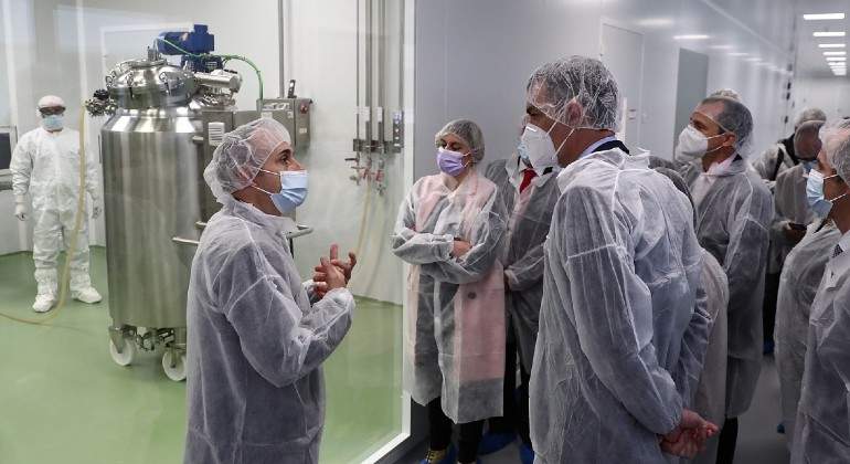 hipra-sanchez-visita-ep.jpg