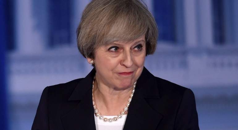 may-gesto-raro.jpg