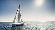 Qué tipo de barco debo alquilar para disfrutar este verano de unas vacaciones en el mar