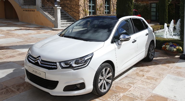 citroen-c4-2016.jpg