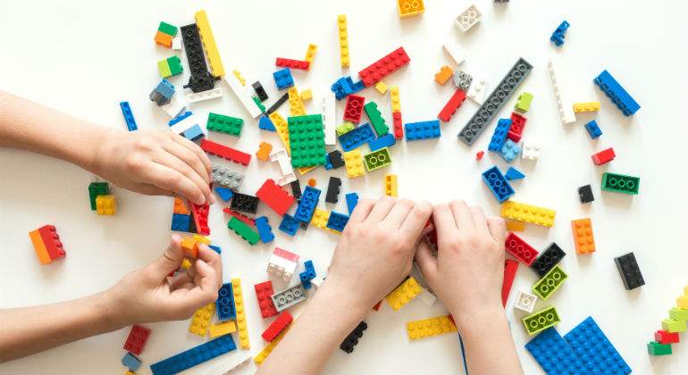 lego-defini.jpg