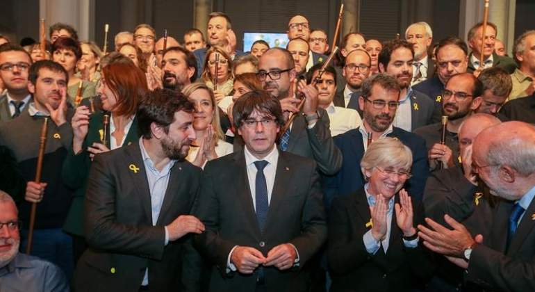 puigdemont-alcaldes-bruselas-efe.jpg