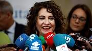 Montero defiende la tasa Google y dice que la repercusión a los clientes es un mito