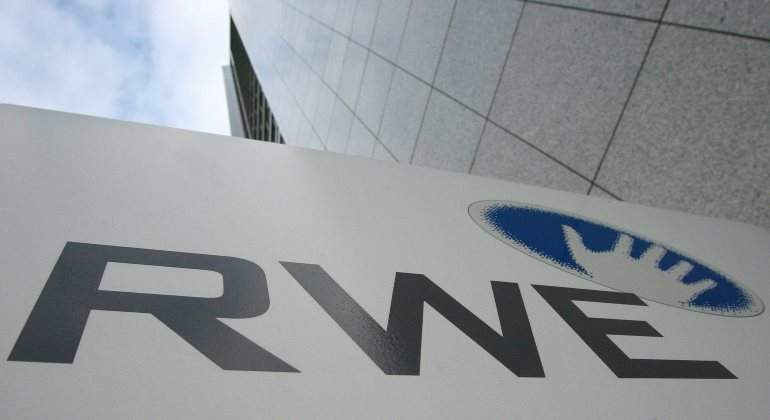rwe-logo-770.jpg