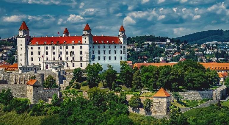bratislava-eslovaquia-pixabay-770x420.jpg