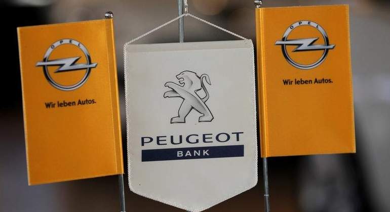 psa-logo-peugeot-opel-reuters.jpg