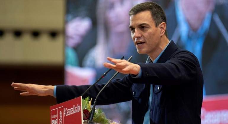 sanchez-acto-psoe-10feb19-efe.jpg