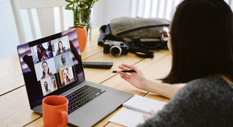 teletrabajo-reunion-istock.jpg